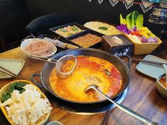 -花菇朵·云山雀 ll 野生菌锅·野果酸汤·精品滇菜(万柳店)