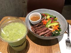 煎牛肉能量Bowl-Wagas沃歌斯(太古汇店)