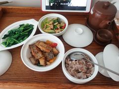 -雪梅月子中心(华侨城店)