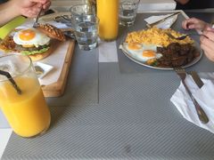 -The Sunny Side Cafe Station 1