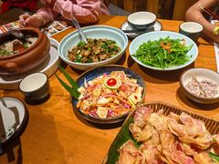 -老滇山寨•云南特色菜•地方菜•民族风情歌舞表演(金碧店)