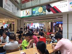 大堂-星巴克(广州中华广场B1层店)