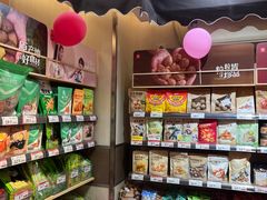 -良品铺子(白云新世界店)