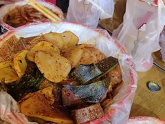 -元女麻辣烫