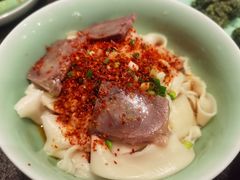 油泼面-河东颐祥阁(世贸店)