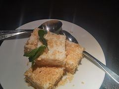 -蝴蝶里·粤菜·点心(滨江龙湖店)