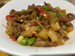 -呷佬·长沙手工米粉(金沙江路店)