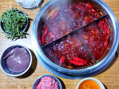 红汤锅底-渝味黄姐火锅(黄泥村店)