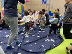 -金宝贝早教(大悦城中心)