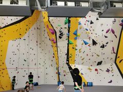 -问山MountQuest攀岩馆