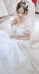 -LOVINA洛维娜婚纱礼服