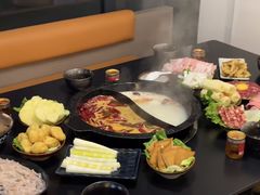 -老酉火锅(阳明古镇店)