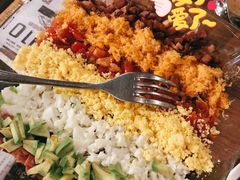 巴黎彩虹沙律-胡桃里音乐酒馆(东区店)