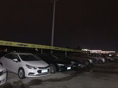 -神州租车(白云机场T1服务点)