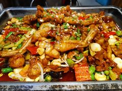 黑椒耗油味炭火蛙锅-还是那家•秘制活鱼现烤•香辣美蛙(独墅湖邻里中心店)