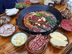 -周幺妹重庆老火锅(银泰城总店)