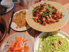 -浩海火燒雲傣家菜(芮欧百货店)