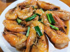 油焖大虾-温州一家人美食(西木头市店)