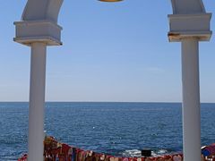 -北戴河碧螺塔海上酒吧公园