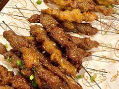 -亮亮烧烤(积玉桥总店)