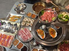 -围炉肉舍丹东海鲜烤肉·烤活鳗(步行街店)