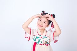 -龙宝宝儿童摄影馆