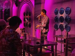 -Darling Queen·Mini·Live·House