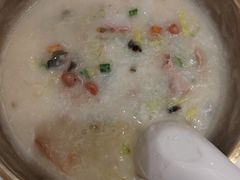 粥底绵密皮蛋瘦肉粥-稻香酒家·35年老字号(侨光店)