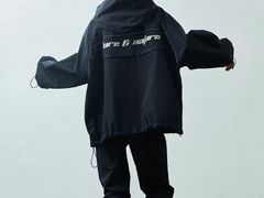 -枫叶小镇奥特莱斯