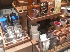 零售区-星巴克臻选(天津鲁能中心一店)
