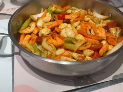 -黄记煌三汁焖锅(新佳丽江汉路店)