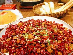 -有红鸡毛店·川菜(建设路店)