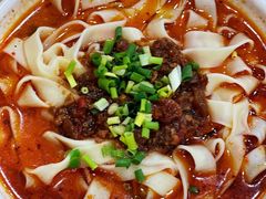 -雷祖芳老妈蹄花店