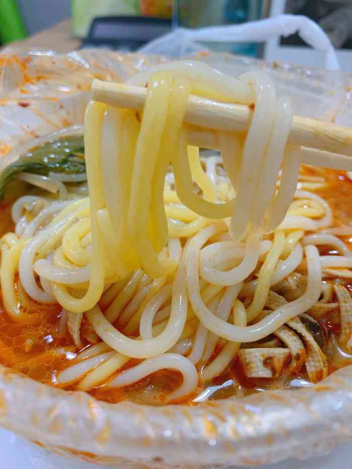 金丝米线(西吴路店)-"之前经常点这家的外卖,今天有时间就去店里.