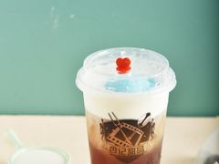 白桃乌龙奶盖-杏记甜品(临高店)