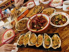 -冶建镜子·老南昌大排档·江西虾王(总店)