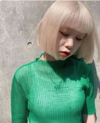 -环球蝶上美业连锁