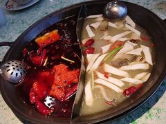 -鸿姐老火锅(疁城新天地店)