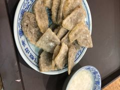 老北京炸灌肠-门框胡同百年卤煮(新街口店)