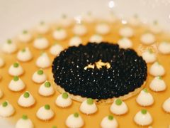 鱼子酱蟹肉冻-LA TABLE de Joël Robuchon Restaurant
