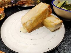 -何妹湿辣牛肉·粤式烧烤砂煲(桂雅路店)