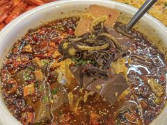 -四川小胡子海鲜(丁村万人海鲜广场店)