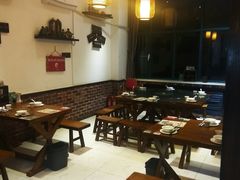 大堂-山沟沟羊小馆&烤全羊羊肉汤(麦岛店)