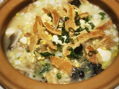 -郑庄脂渣海鲜楼(九水路店)