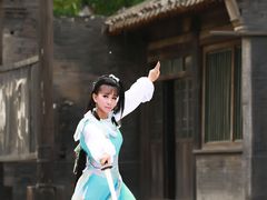 -九月鹰飞汉服摄影工作室