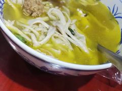 -窄巷子陕菜馆·地道陕西菜(粉巷店)