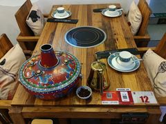 -毛辣果·贵州红酸汤牛肉火锅(西单店)