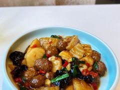-小六汤包砂煲菜(文景路店)