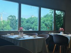 -一澜江宴·江景公园餐厅(江滩公园店)