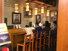 -西西弗书店&矢量咖啡(壹方购物中心店)